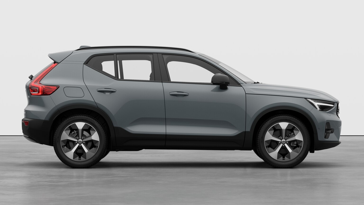 Image Volvo XC40 B3 Mild Hybrid Essence Core XCITE MY26