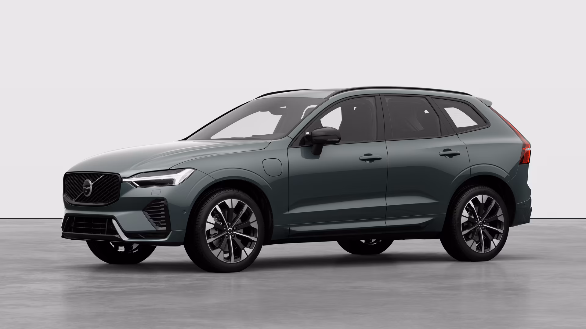 Photo Volvo XC60 T6 AWD Hybride rechargeable Électrique/essence Plus Dark MY26
