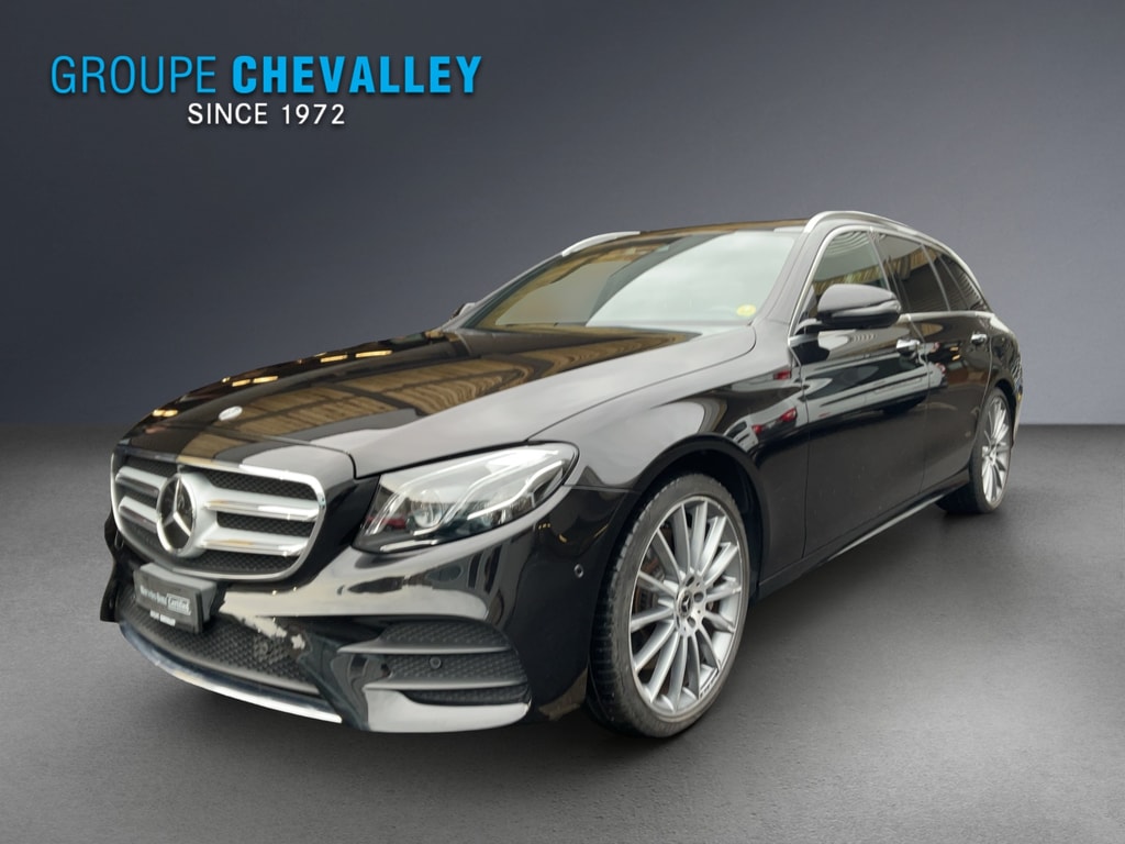 Photo MERCEDES-BENZ E 400 E 400 AMG Line 4 Matic